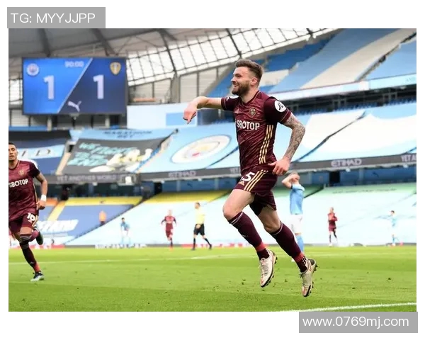 利兹联与曼城精彩对决录像回放分析及比赛亮点总结