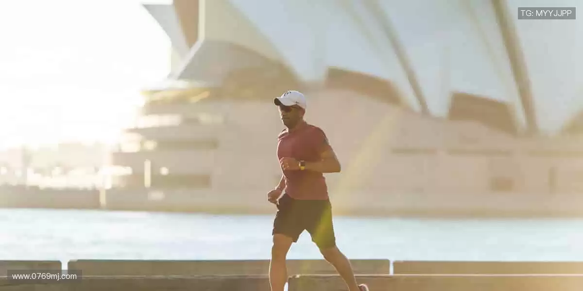 🏀 巅峰之战,不容错过!全球赛事同步直播,零时差感受速度与激情!